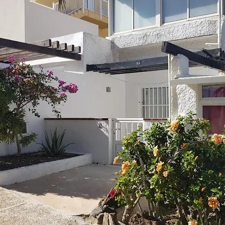 Casablanca, El Poris Apartment *